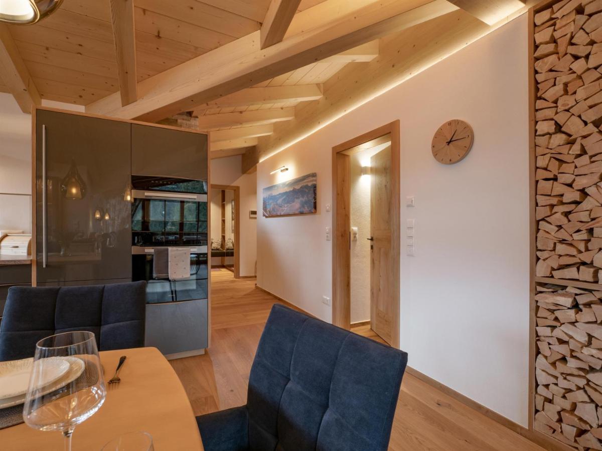 Apartment Luxusappartement Alpenliebe Oberndorf in Tirol